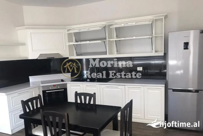 Shtepi me qera Apartament ne Tirane, 3+1, Mobilimi E mobiluar, Pagesa 700  Euro.
