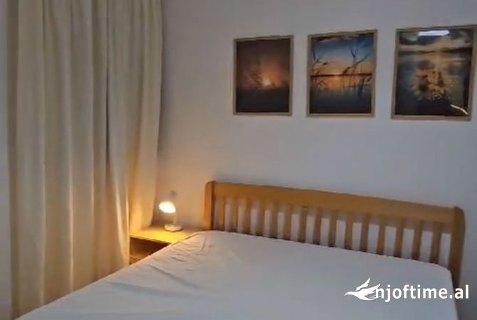 Shtepi me qera Apartament ne Tirane, 1+1, Mobilimi E mobiluar, Pagesa 500  Euro.
