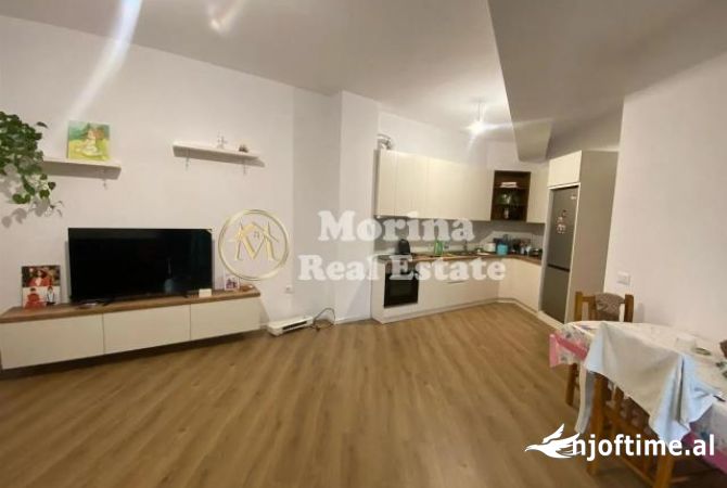Shtepi me qera 2+1 ne Tirane - 400 Euro