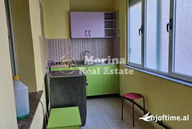 Shtepi me qera 1+1 ne Tirane - 450 Euro
