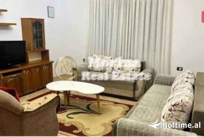 Shtepi me qera 1+1 ne Tirane - 350 Euro