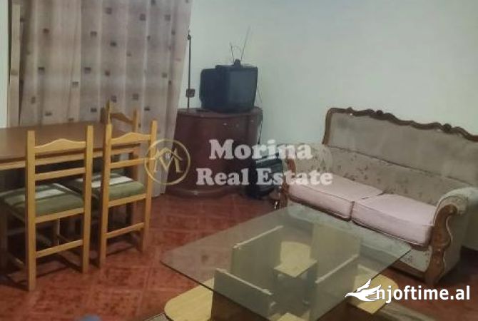 Shtepi me qera 2+1 ne Tirane - 400 Euro