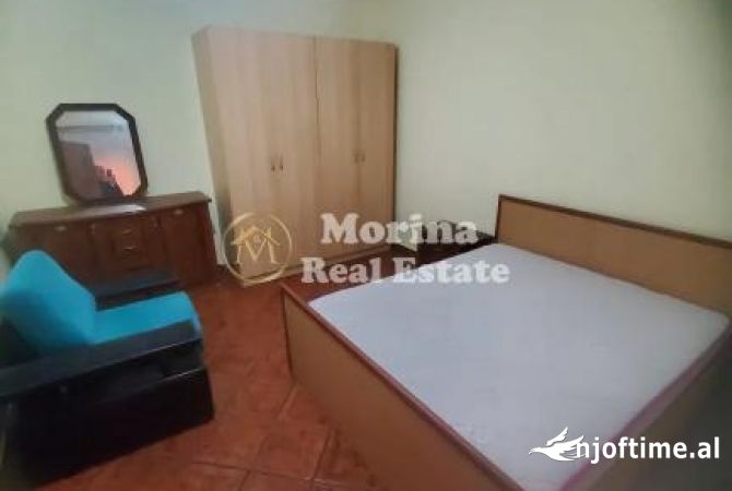 Shtepi me qera 2+1 ne Tirane - 400 Euro