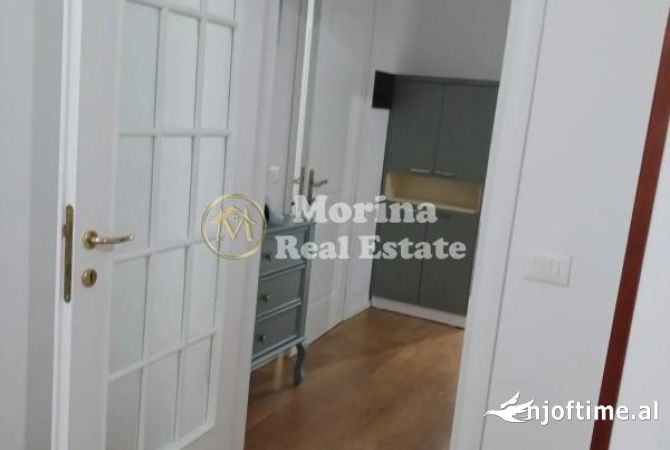 Shtepi me qera Apartament ne Tirane, 1+1, Mobilimi E mobiluar, Pagesa 400  Euro.