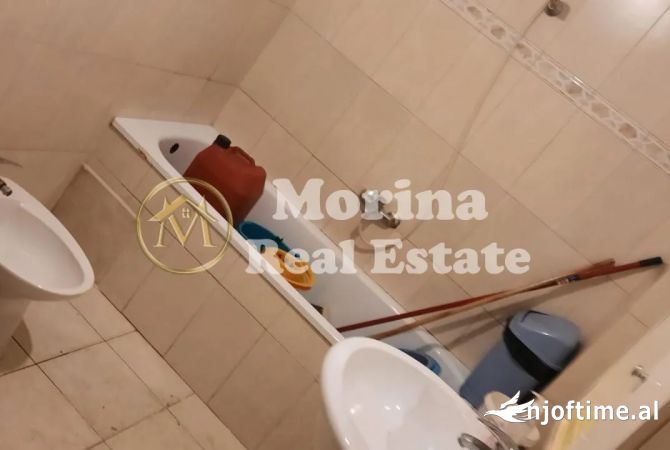 Shtepi me qera 2+1 ne Tirane - 450 Euro