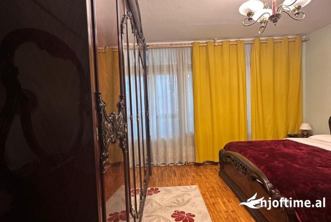 Shtepi me qera Apartament ne Tirane, 1+1, Mobilimi E mobiluar, Pagesa 600  Euro.