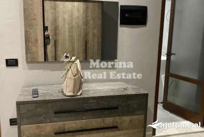 Shtepi me qera 1+1 ne Tirane - 400 Euro