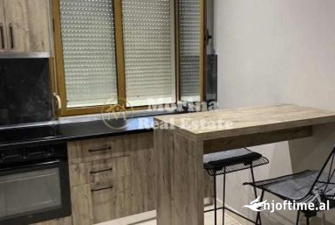 Shtepi me qera 1+1 ne Tirane - 400 Euro