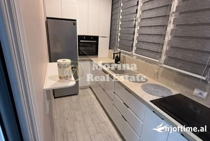 Shtepi me qera Apartament ne Tirane, 2+1, Mobilimi E mobiluar, Pagesa 420  Euro.