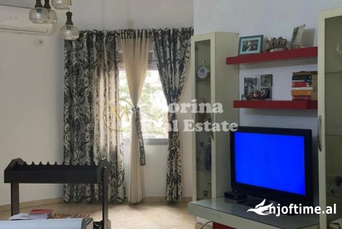 Shtepi me qera 1+1 ne Tirane - 400 Euro