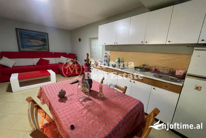 Shtepi me qera 1+1 ne Tirane - 400 Euro