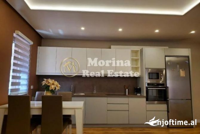 Shtepi me qera 2+1 ne Tirane - 1,100 Euro