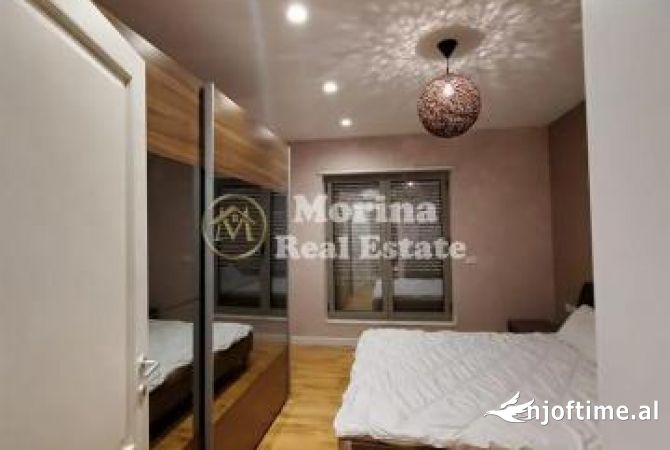 Shtepi me qera Apartament ne Tirane, 2+1, Mobilimi E mobiluar, Pagesa 1,100  Euro.