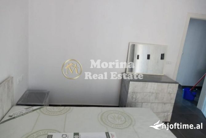 Shtepi me qera Apartament ne Tirane, 2+1, Mobilimi E mobiluar, Pagesa 400  Euro.
