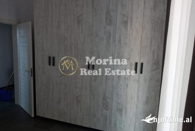 Shtepi me qera Apartament ne Tirane, 2+1, Mobilimi E mobiluar, Pagesa 400  Euro.