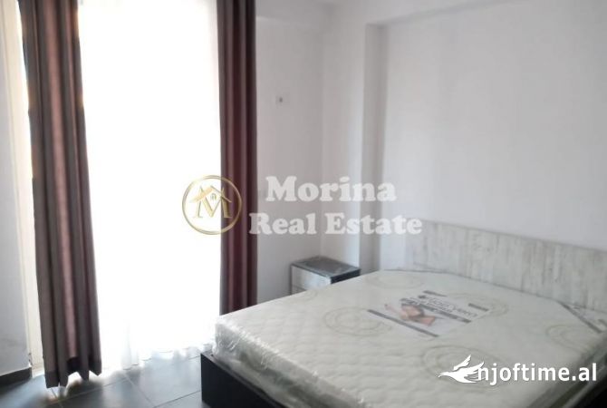 Shtepi me qera Apartament ne Tirane, 2+1, Mobilimi E mobiluar, Pagesa 400  Euro.