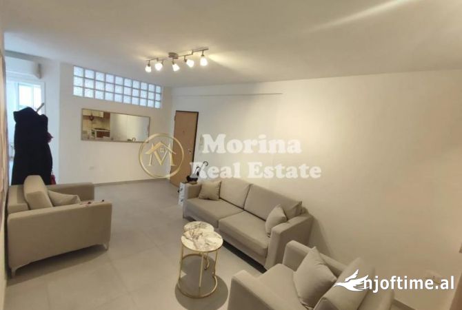 Shtepi me qera 2+1 ne Tirane - 650 Euro