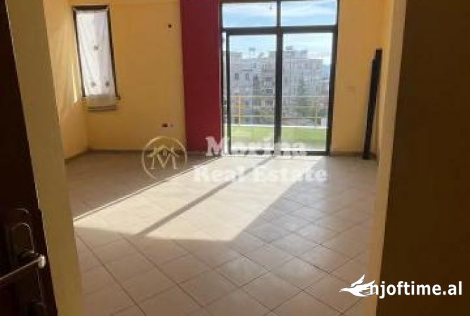 Shtepi me qera 2+1 ne Tirane - 350 Euro