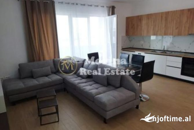 Shtepi me qera 2+1 ne Tirane - 700 Euro