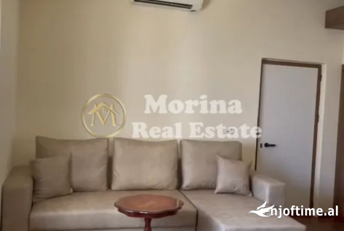 Shtepi me qera Garsoniere ne Tirane - 300 Euro