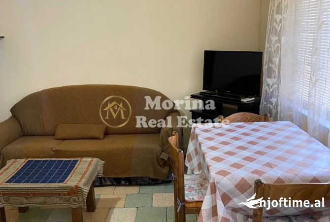 Shtepi me qera 2+1 ne Tirane - 380 Euro
