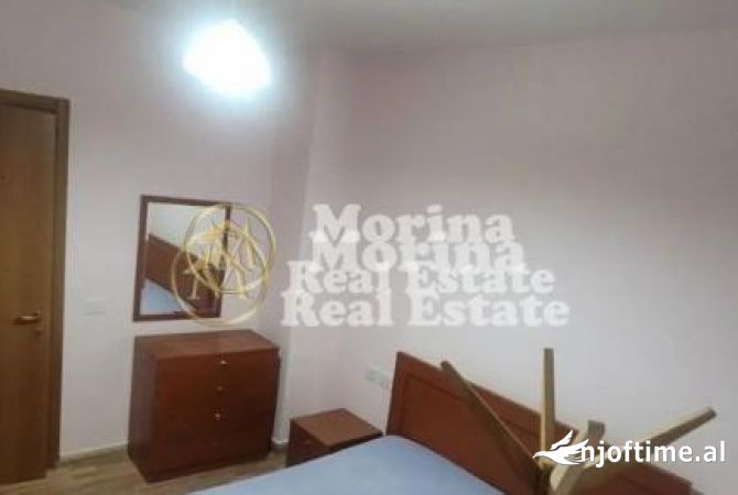 Shtepi me qera 2+1 ne Tirane - 550 Euro