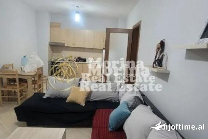 Shtepi me qera 2+1 ne Tirane - 550 Euro