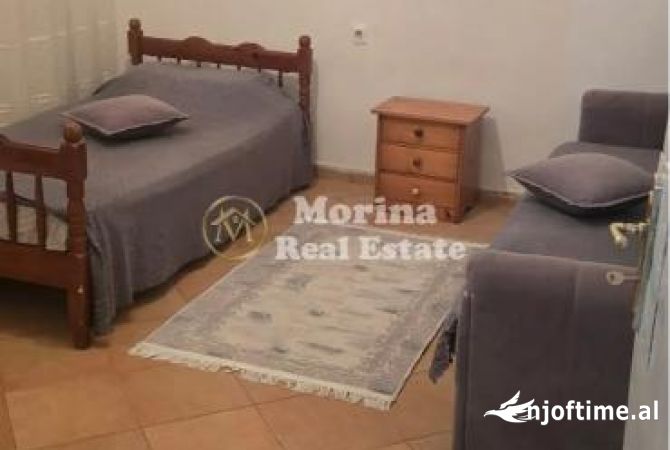 Shtepi me qera 2+1 ne Tirane - 350 Euro
