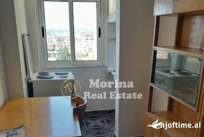 Shtepi me qera 2+1 ne Tirane - 320 Euro