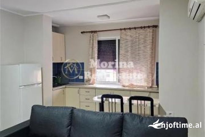 Shtepi me qera 2+1 ne Tirane - 500 Euro