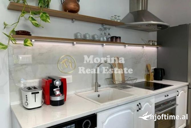 Shtepi me qera 2+1 ne Tirane - 850 Euro