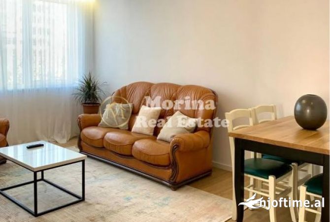 Shtepi me qera Apartament ne Tirane, 2+1, Mobilimi E mobiluar, Pagesa 850  Euro.