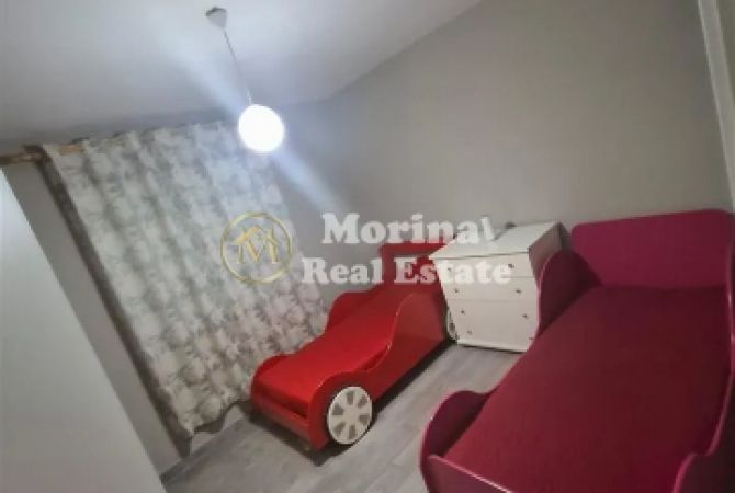 Shtepi me qera Apartament ne Tirane, 2+1, Mobilimi E mobiluar, Pagesa 550  Euro.