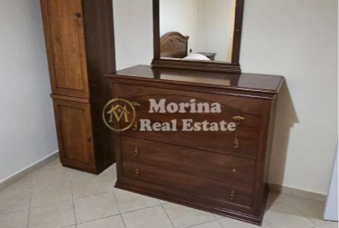 Shtepi me qera Apartament ne Tirane, 2+1, Mobilimi E mobiluar, Pagesa 400  Euro.