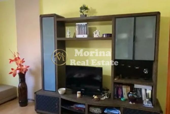 Shtepi me qera 2+1 ne Tirane - 390 Euro