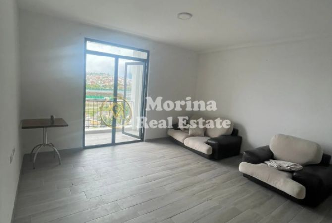 Shtepi me qera 2+1 ne Tirane - 400 Euro