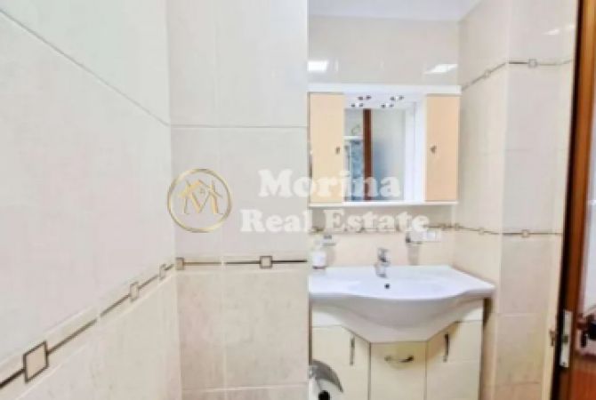 Shtepi me qera Apartament ne Tirane, 2+1, Mobilimi E mobiluar, Pagesa 700  Euro.