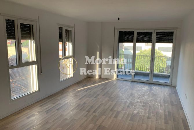 Shtepi me qera 2+1 ne Tirane - 600 Euro