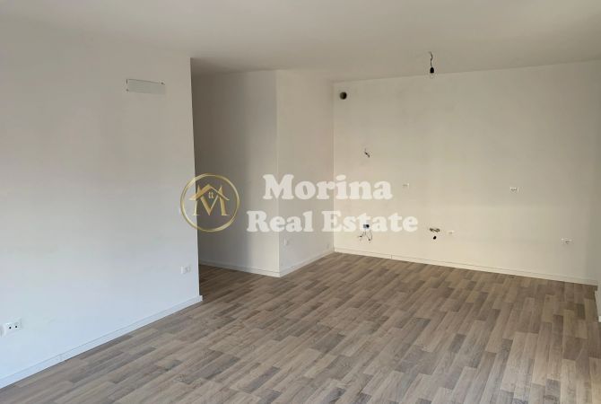 Shtepi me qera 2+1 ne Tirane - 600 Euro