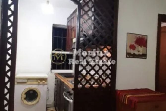 Shtepi me qera 1+1 ne Tirane - 390 Euro