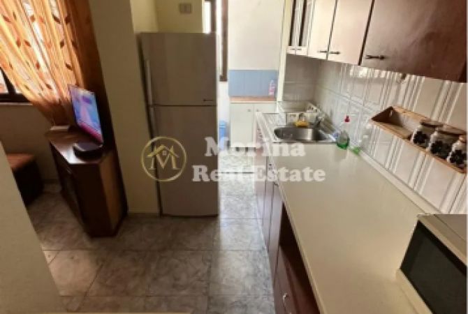 Shtepi me qera 1+1 ne Tirane - 400 Euro