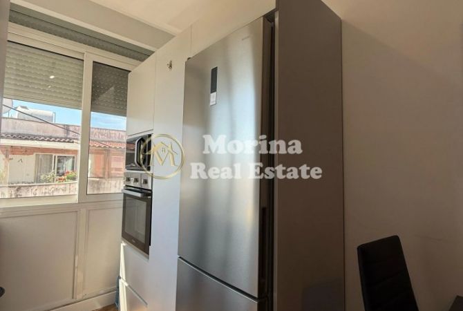 Shtepi me qera Apartament ne Tirane, 1+1, Mobilimi E mobiluar, Pagesa 700  Euro.