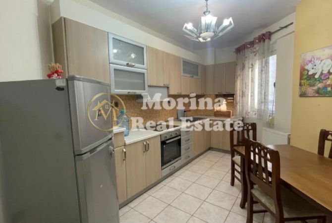 Ambient biznesi me qera 3+1 ne Tirane - 1,400 Euro