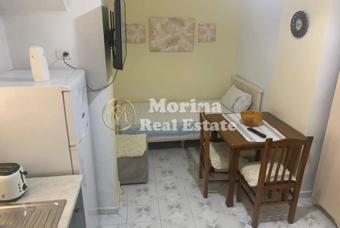 Shtepi me qera Garsoniere ne Tirane - 300 Euro