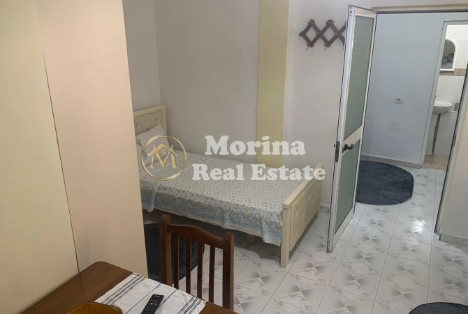 Shtepi me qera Garsoniere ne Tirane - 300 Euro