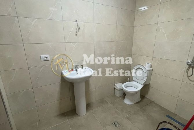 Shtepi me qera Apartament ne Tirane, 3+1, Mobilimi E mobiluar, Pagesa 600  Euro.