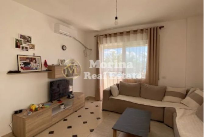 Shtepi me qera Apartament ne Tirane, 2+1, Mobilimi E mobiluar, Pagesa 350  Euro.