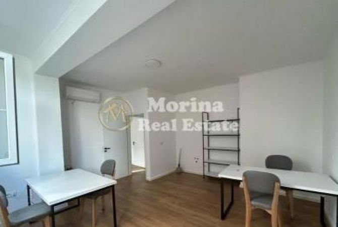 Ambient biznesi me qera 3+1 ne Tirane - 800 Euro