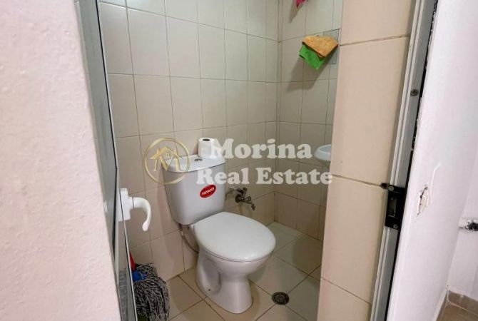 Ambjent Biznesi Me Qera per Zyra “Deliorgji” 600Euro/Muaj