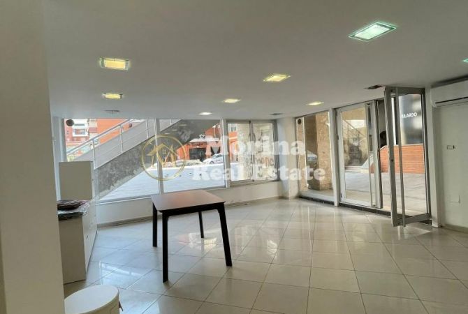Ambjent Biznesi Me Qera per Zyra “Deliorgji” 600Euro/Muaj